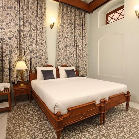 Taj Mahal Hotel Abids Hyderabad Exterior foto